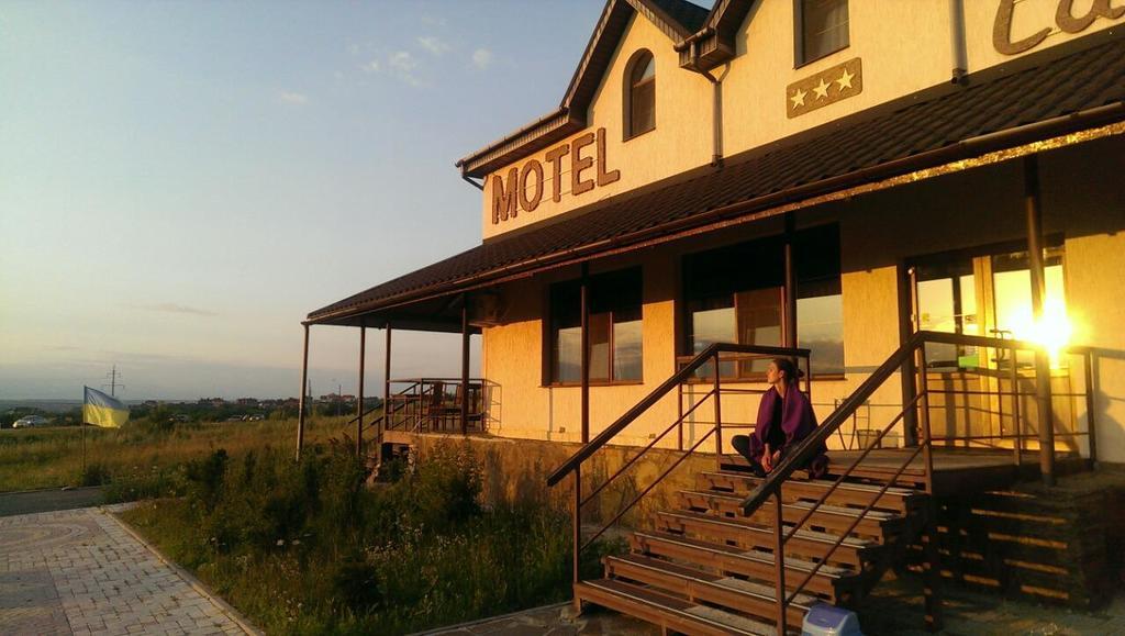 Motel Sacvoyage Харьков Экстерьер фото